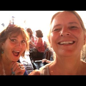 Meet your Posher, Laura